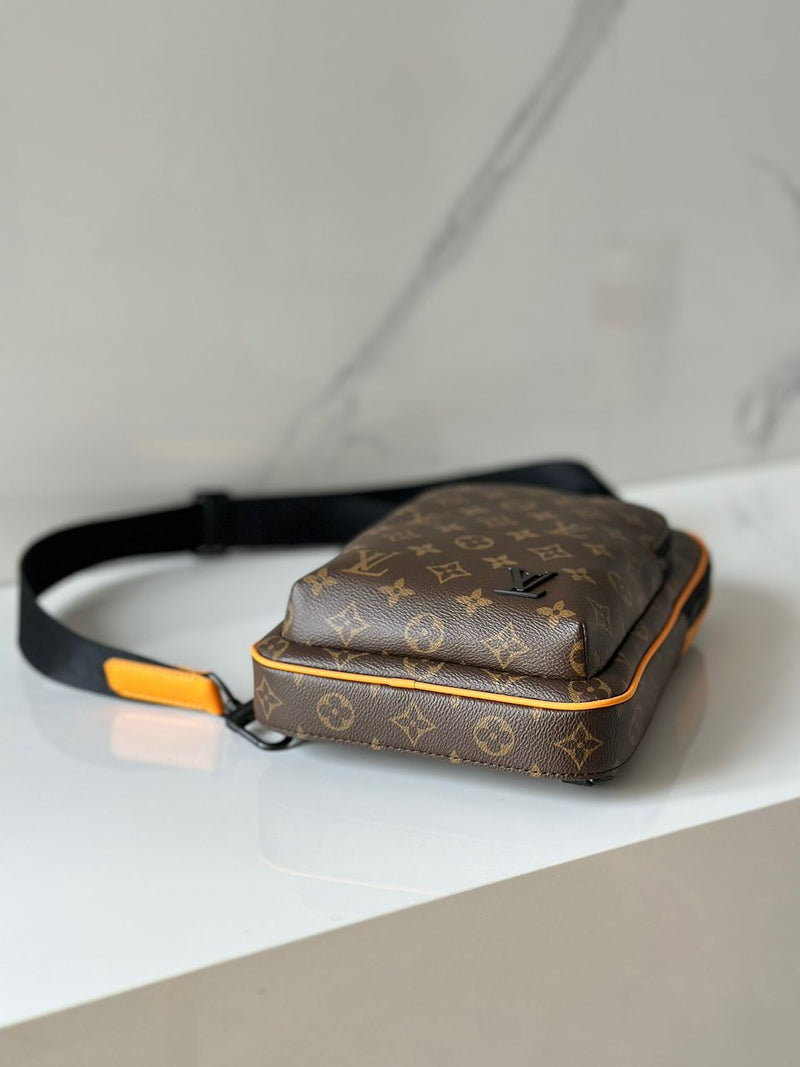 Avenue Sling Bag (Pronta entrega)