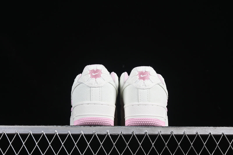 Nike Air Force 1 Low Valentine's Day