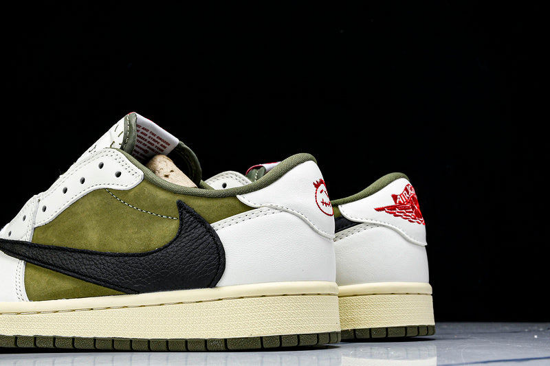 Jordan 1 Retro Low OG SP Travis Scott Medium Olive ( Pronta entrega )