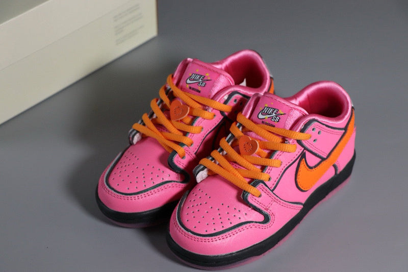 Nike SB Dunk Low The Powerpuff Girls Blossom Infantil