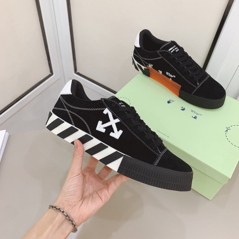 Off-White Vulcanized Black Low Top Sneakers