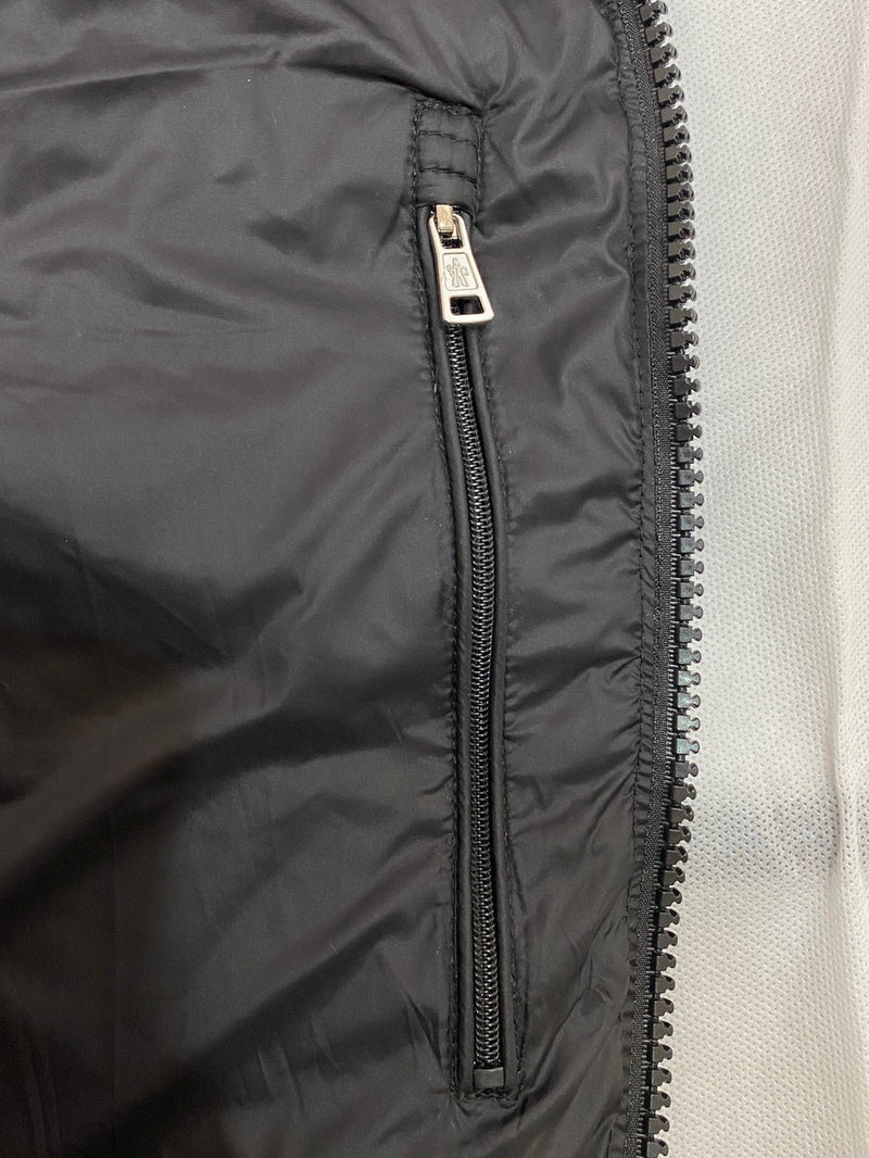 MONCLER SLEEVELESS - BOURNE WHITE \ BLACK