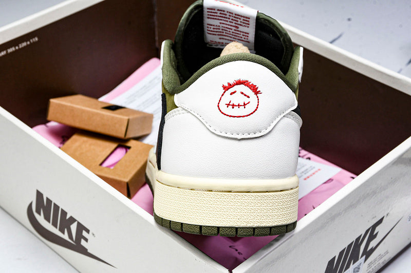 Jordan 1 Retro Low OG SP Travis Scott Medium Olive