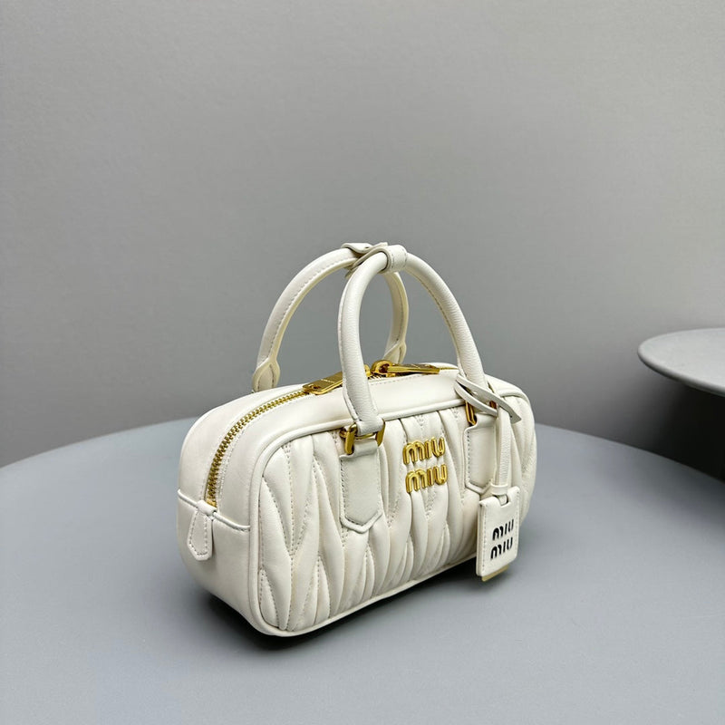 Bolsa Miu Miu Arcadie Matelasse Nappa Leather Bag