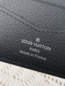 Carteira Louis Vuitton LV