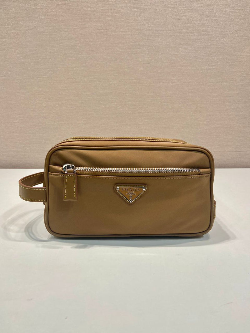 Prada Necessaire de re-nylon