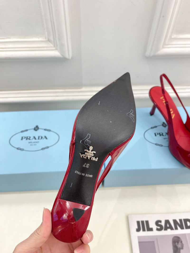 Prada Scarpin Slingback Red