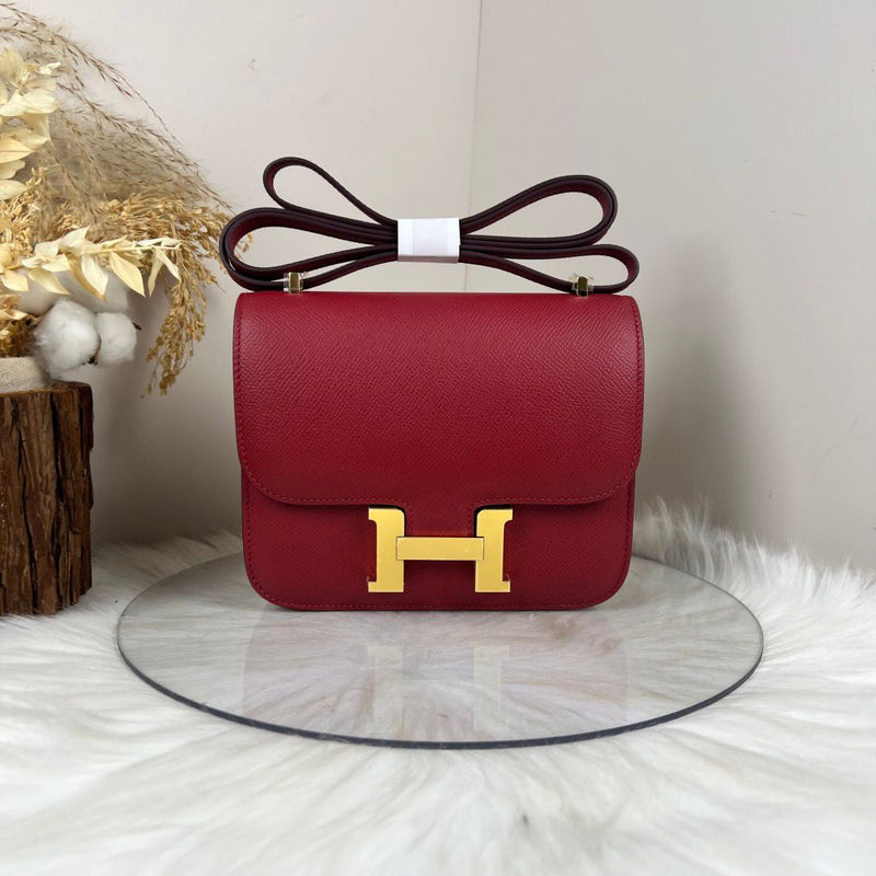 Hermès Constance