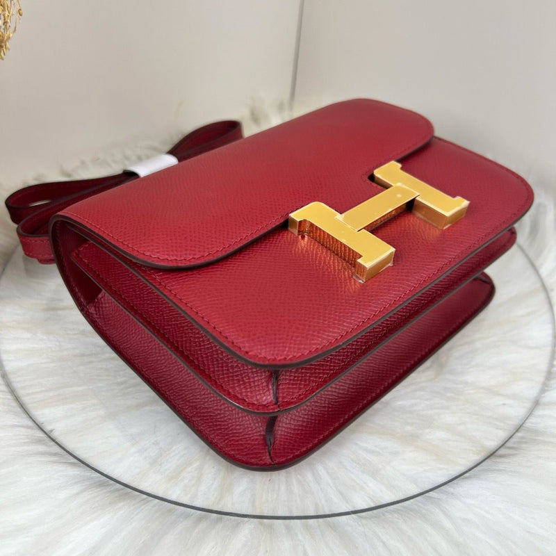 Hermès Constance