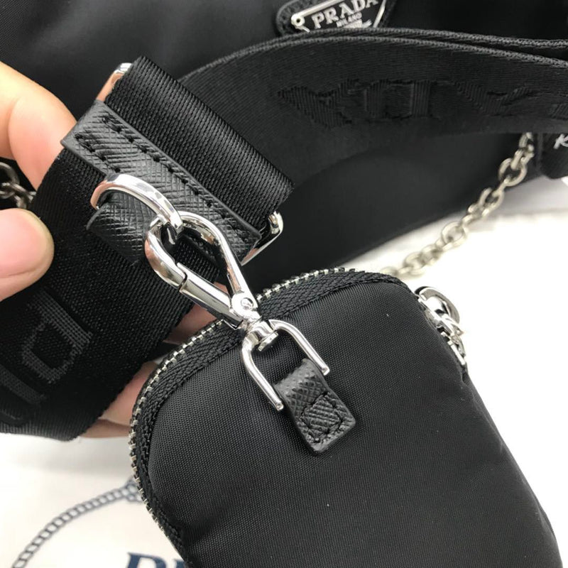 Bolsa Prada Re-Edition 2005 em Nylon Black ( Pronta entrega )