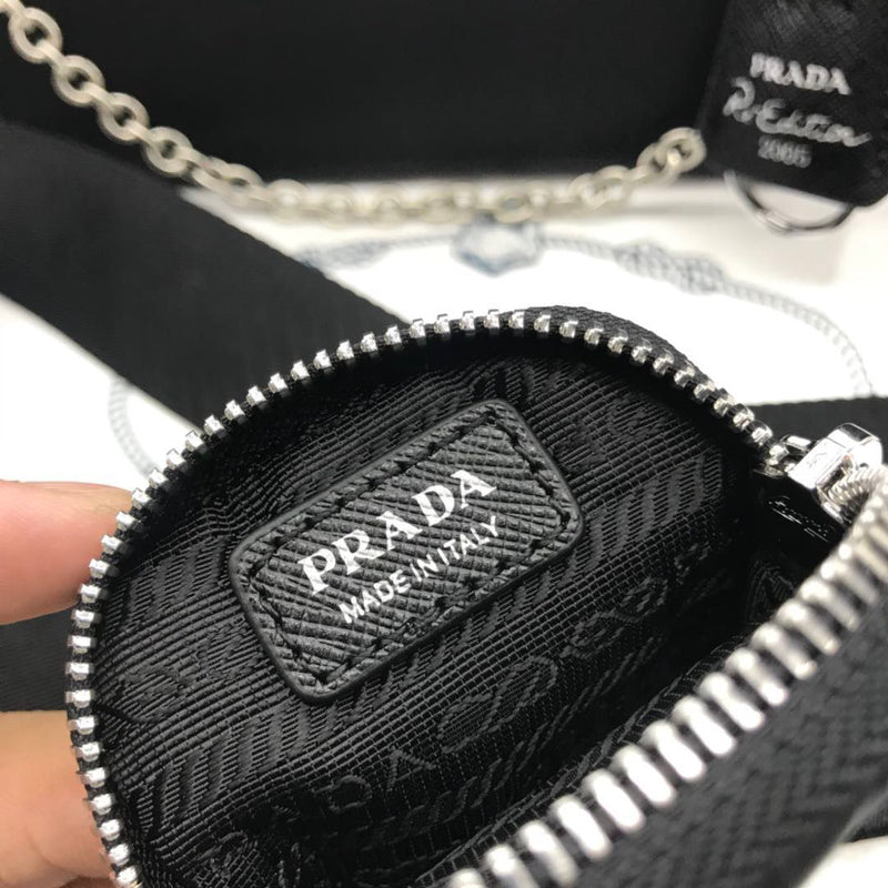 Bolsa Prada Re-Edition 2005 em Nylon Black ( Pronta entrega )