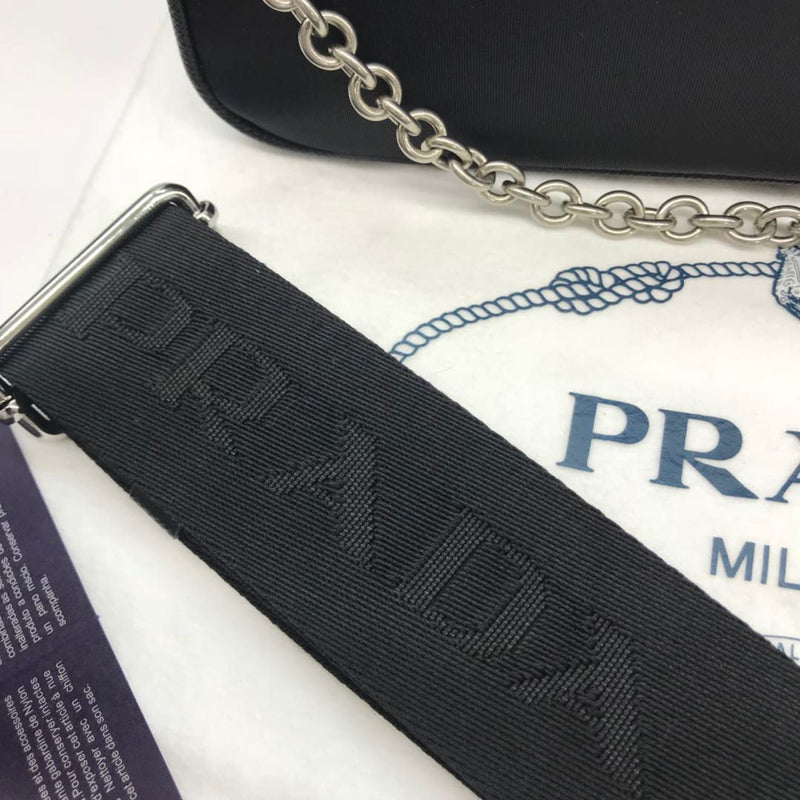 Bolsa Prada Re-Edition 2005 em Nylon Black ( Pronta entrega )