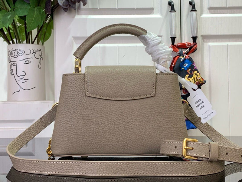 Bolsa LV Small Capucines