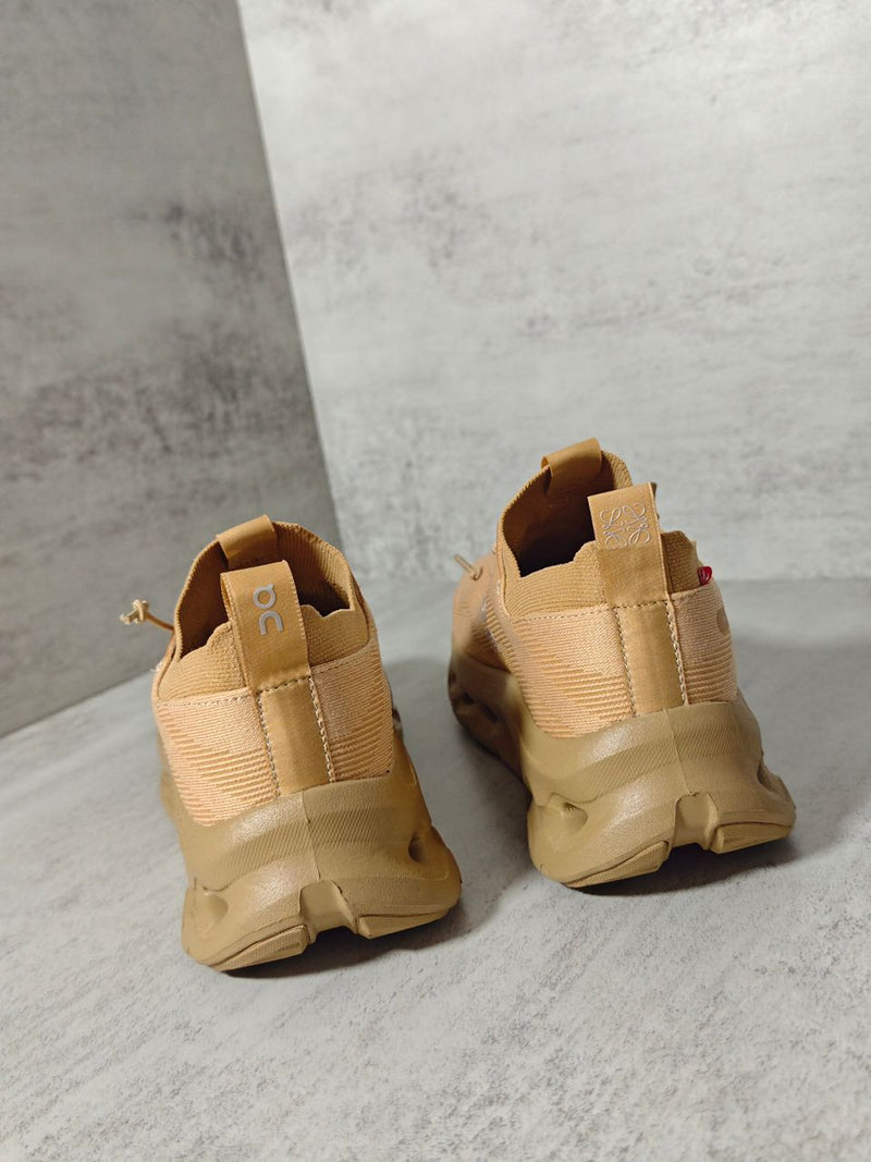 LOEWE x On Cloudtilt Dark Sand