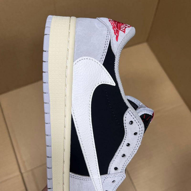 Jordan 1 Retro Low OG Travis Scott Black