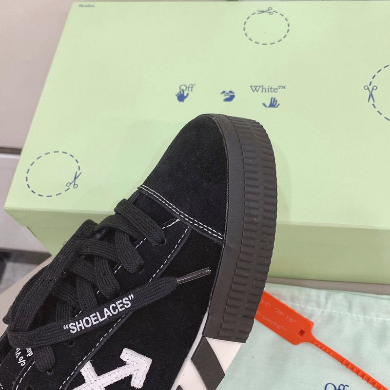 Off-White Vulcanized Black Low Top Sneakers