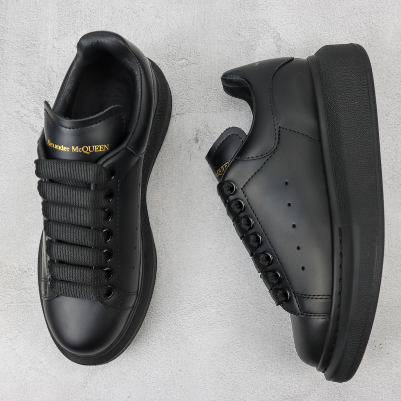 Alexander McQueen Black