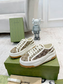 Gucci And Ebony GG Canvas Beige