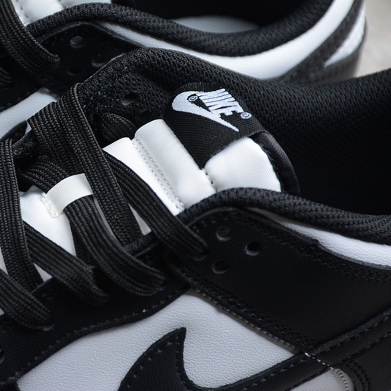 Dunk Low "Panda" Preto / Branco